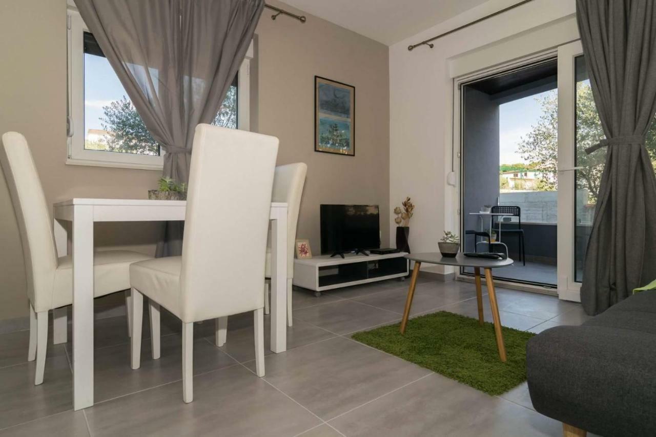 Apartmani Marinovic Zadar Exterior foto